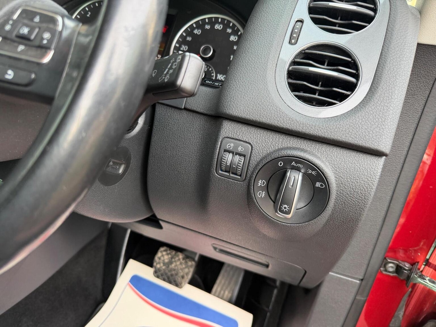 Used Volkswagen Tiguan 2015 for sale - 77154441: Photo 26