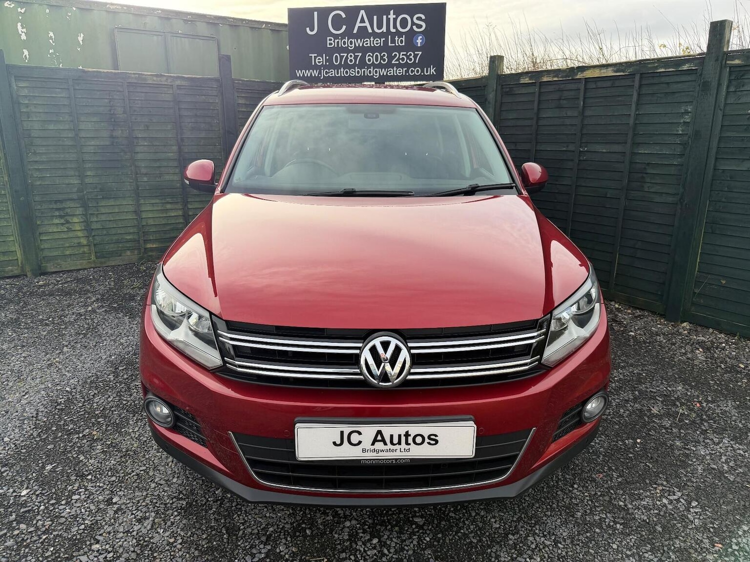 Used Volkswagen Tiguan 2015 for sale - 77154441: Photo 3