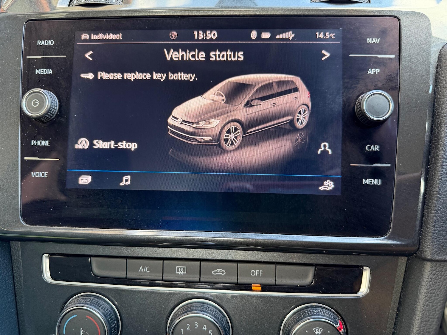 Used Volkswagen Golf 2018 for sale - 76584060: Photo 28