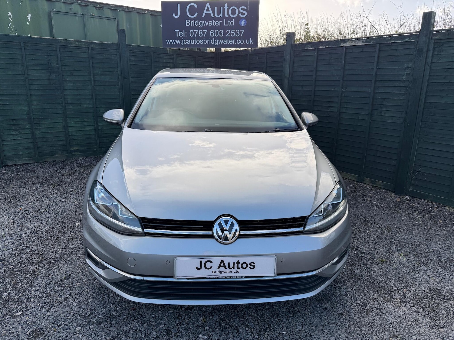 Used Volkswagen Golf 2018 for sale - 76584060: Photo 3