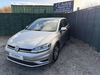 Used Volkswagen Golf 2018 for sale - 76584060: Photo