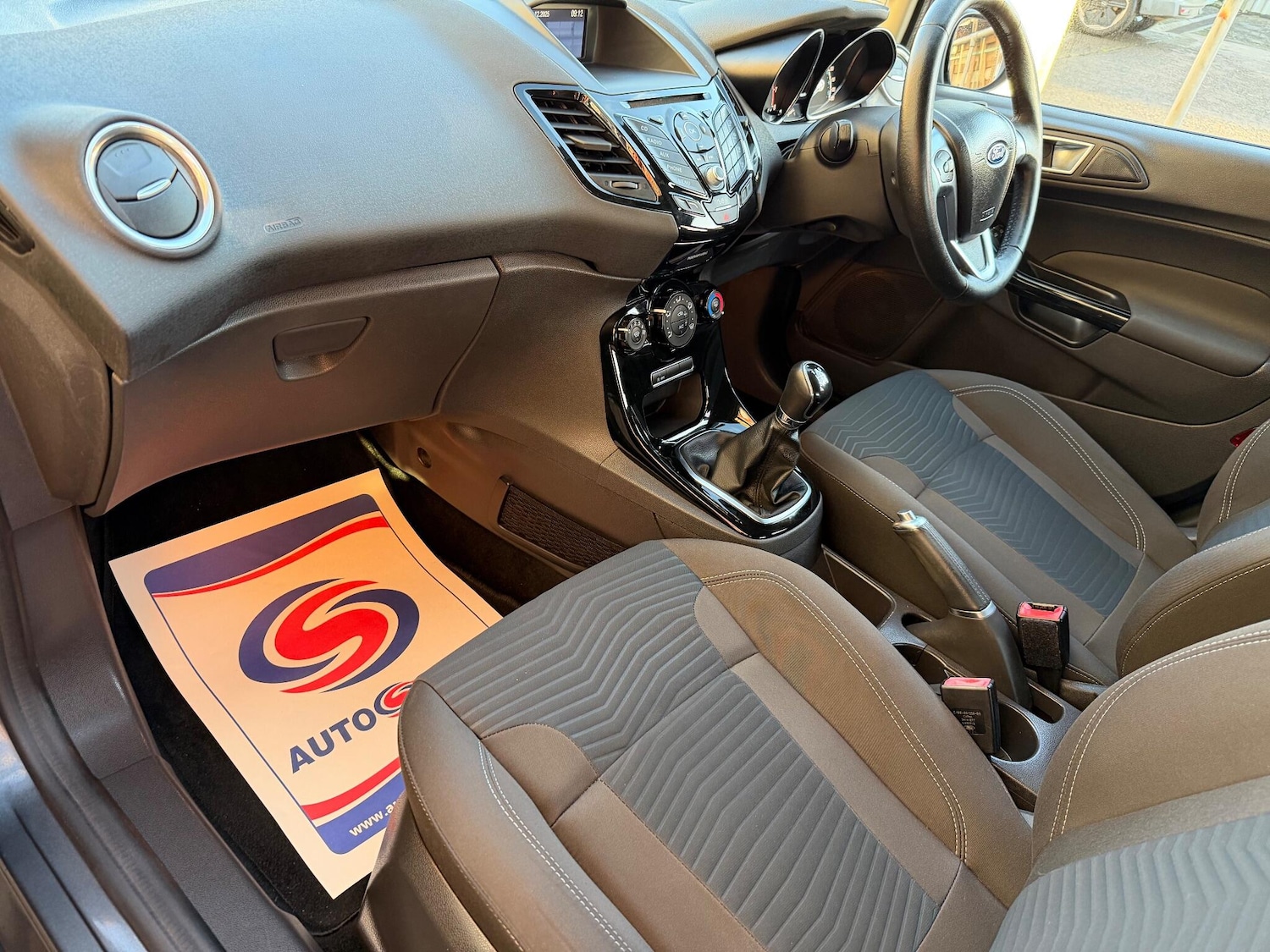 Used Ford Fiesta 2015 for sale - 77020949: Photo 17