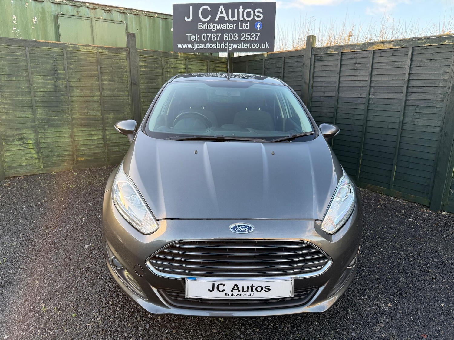 Used Ford Fiesta 2015 for sale - 77020949: Photo 3