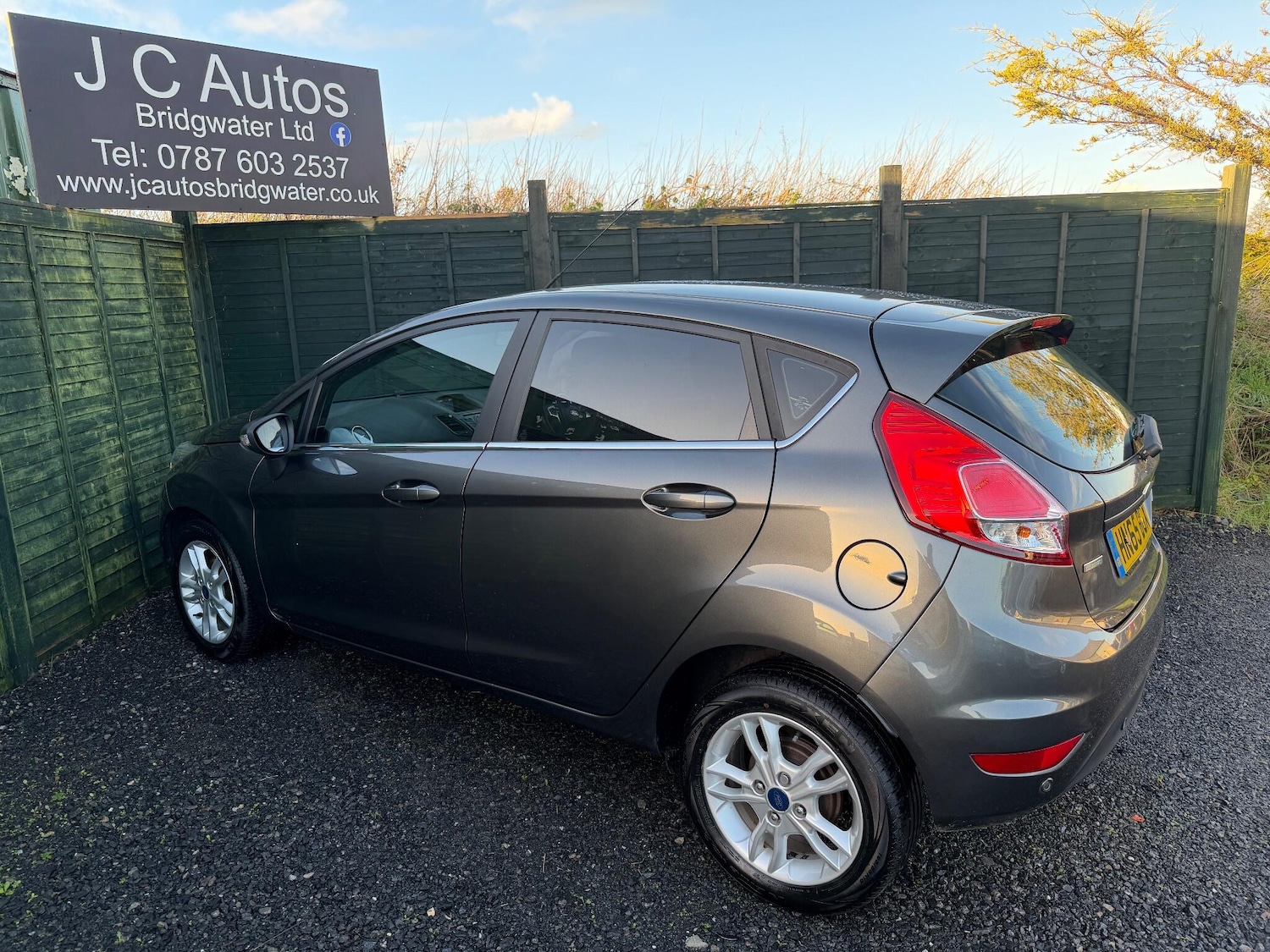 Used Ford Fiesta 2015 for sale - 77020949: Photo 8
