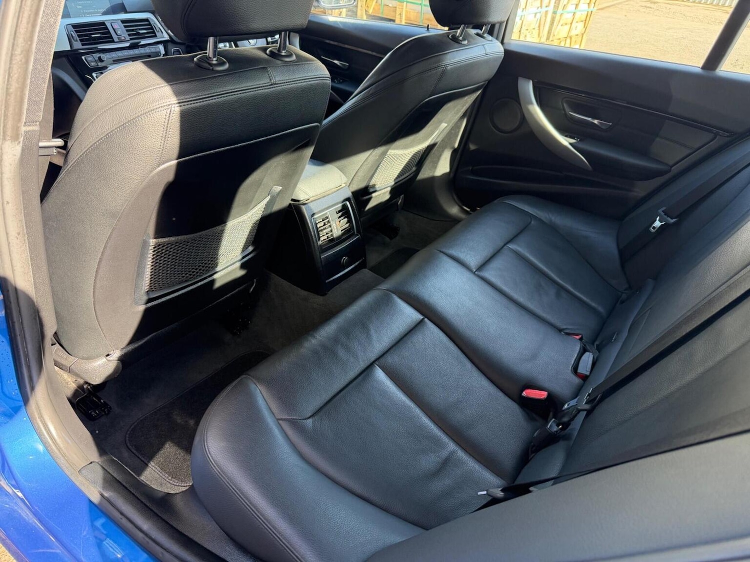 Used BMW 3 Series 2018 for sale - 77656277: Photo 16