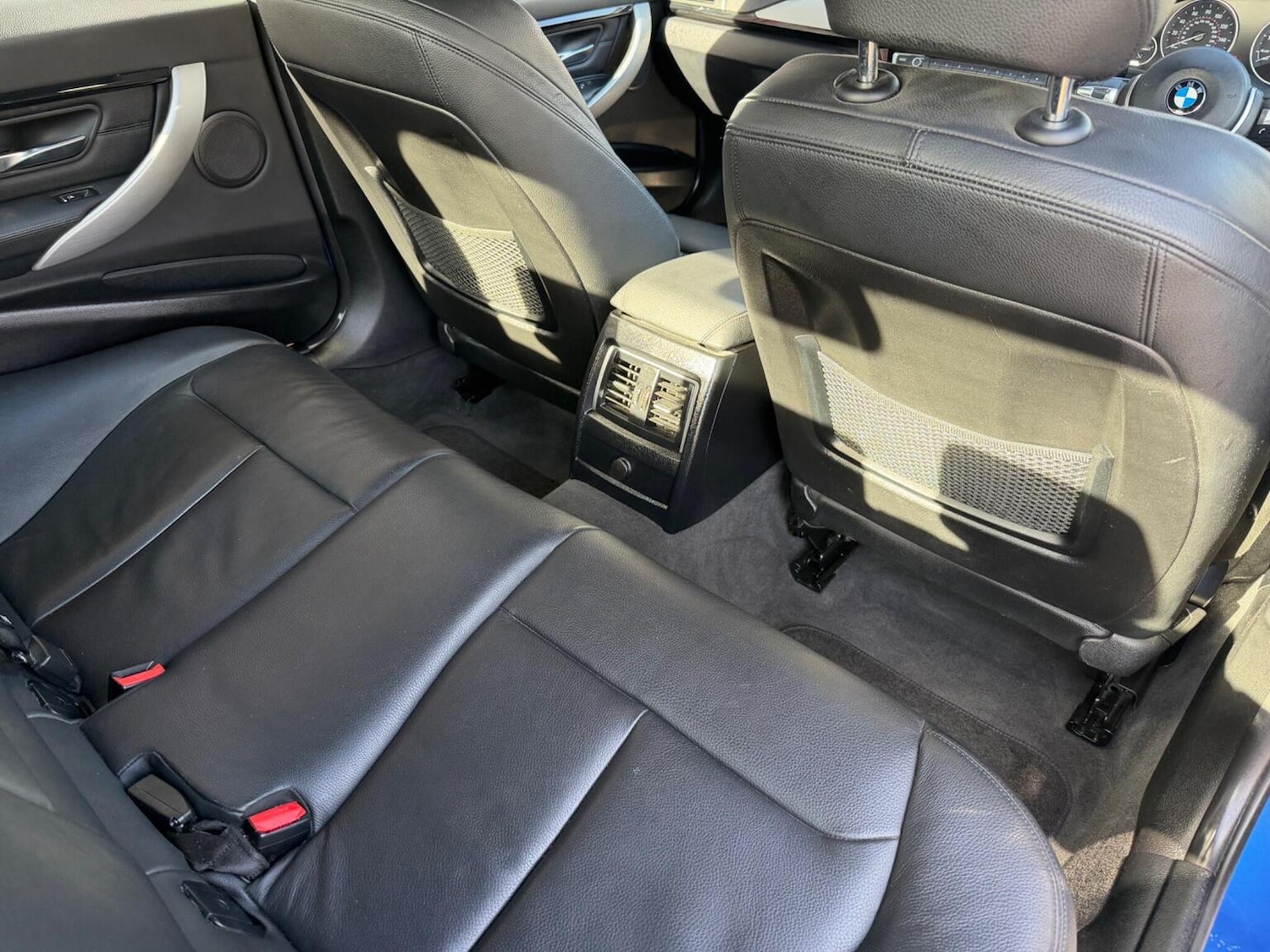 Used BMW 3 Series 2018 for sale - 77656277: Photo 17