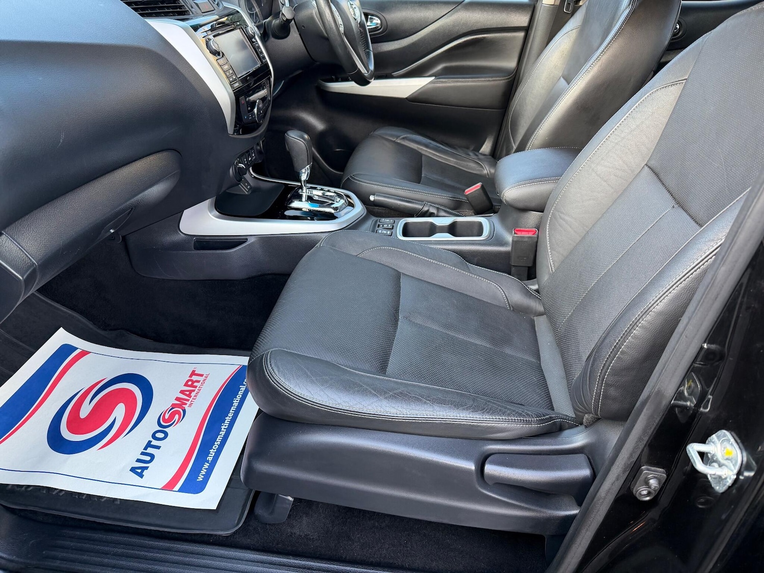 Used Nissan Navara 2018 for sale - 76965594: Photo 12