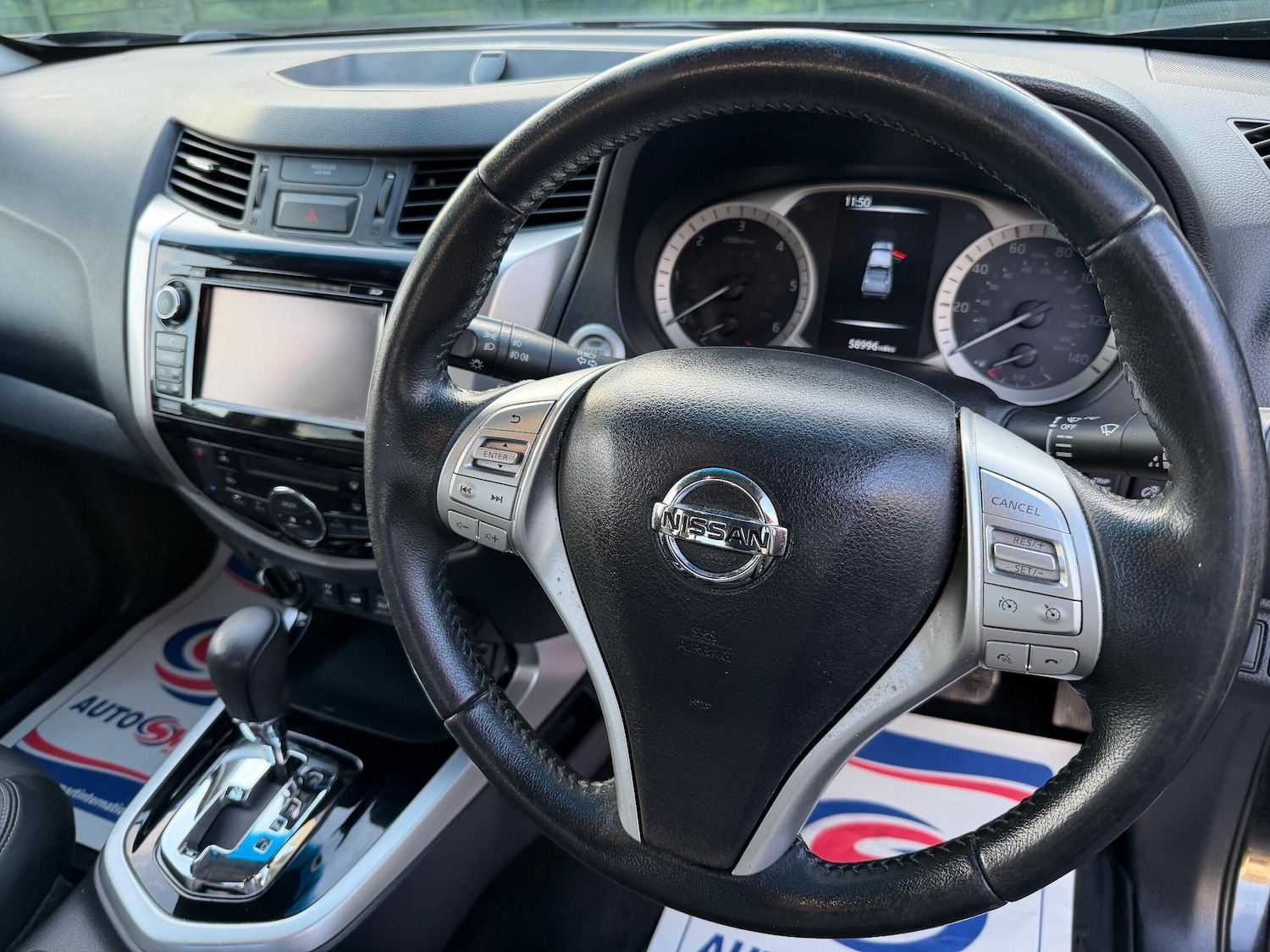 Used Nissan Navara 2018 for sale - 76965594: Photo 34