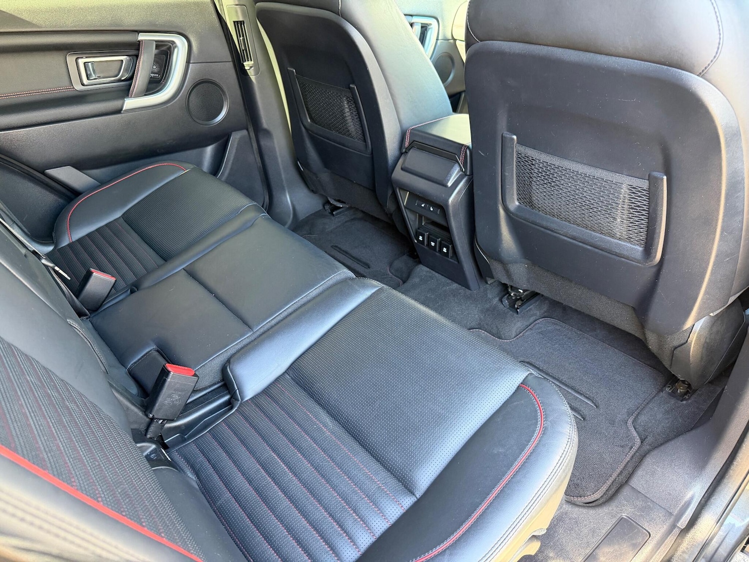 Used Land Rover Discovery Sport 2018 for sale - 76987893: Photo 20