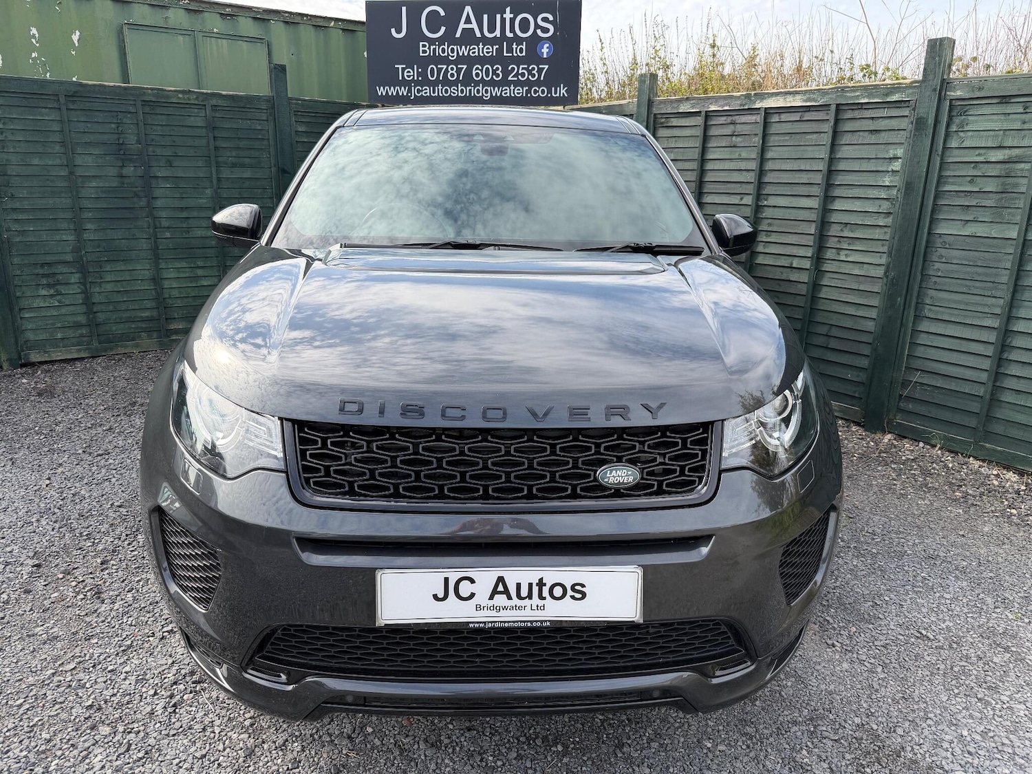 Used Land Rover Discovery Sport 2018 for sale - 76987893: Photo 3