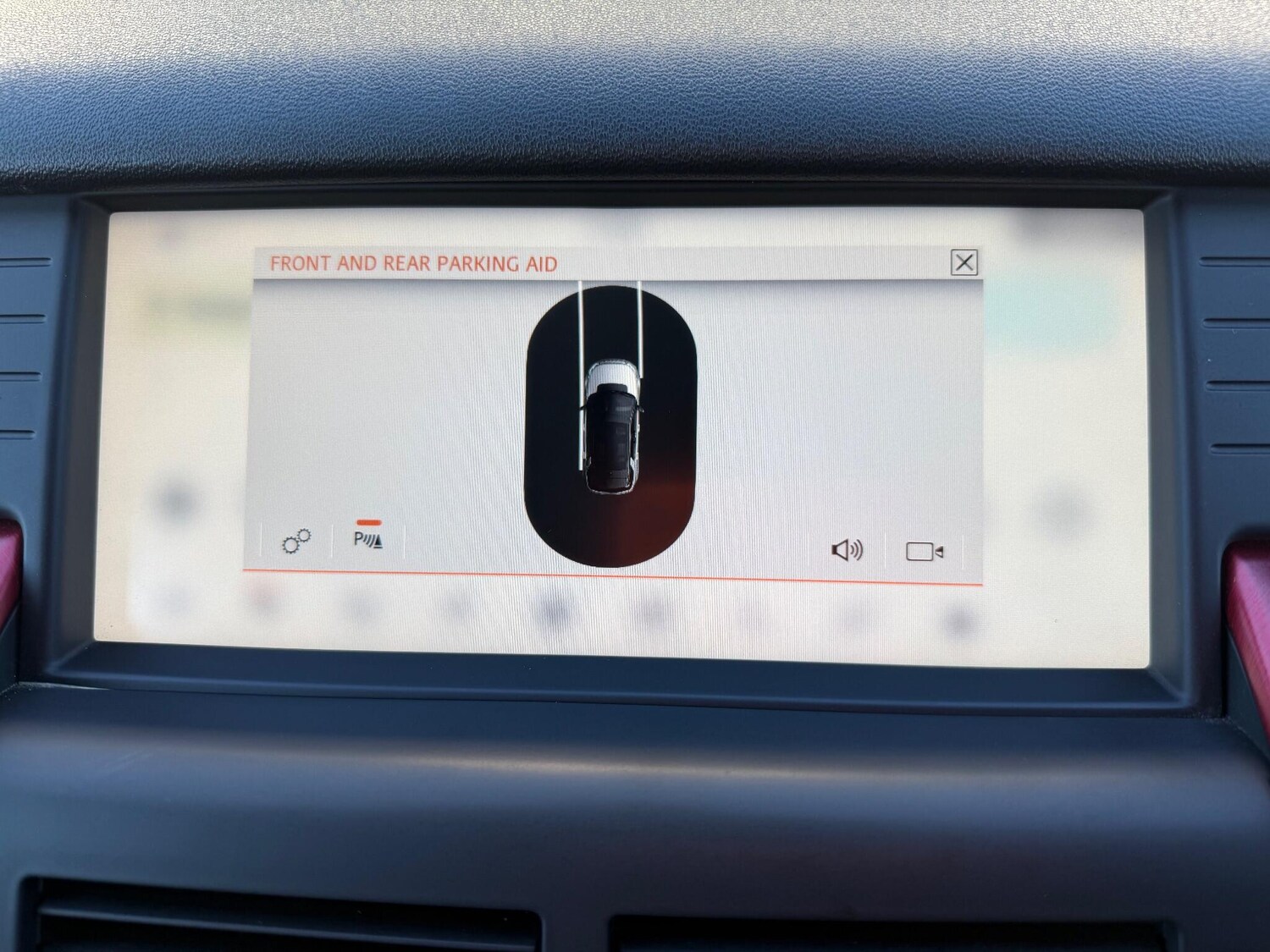 Used Land Rover Discovery Sport 2018 for sale - 76987893: Photo 36