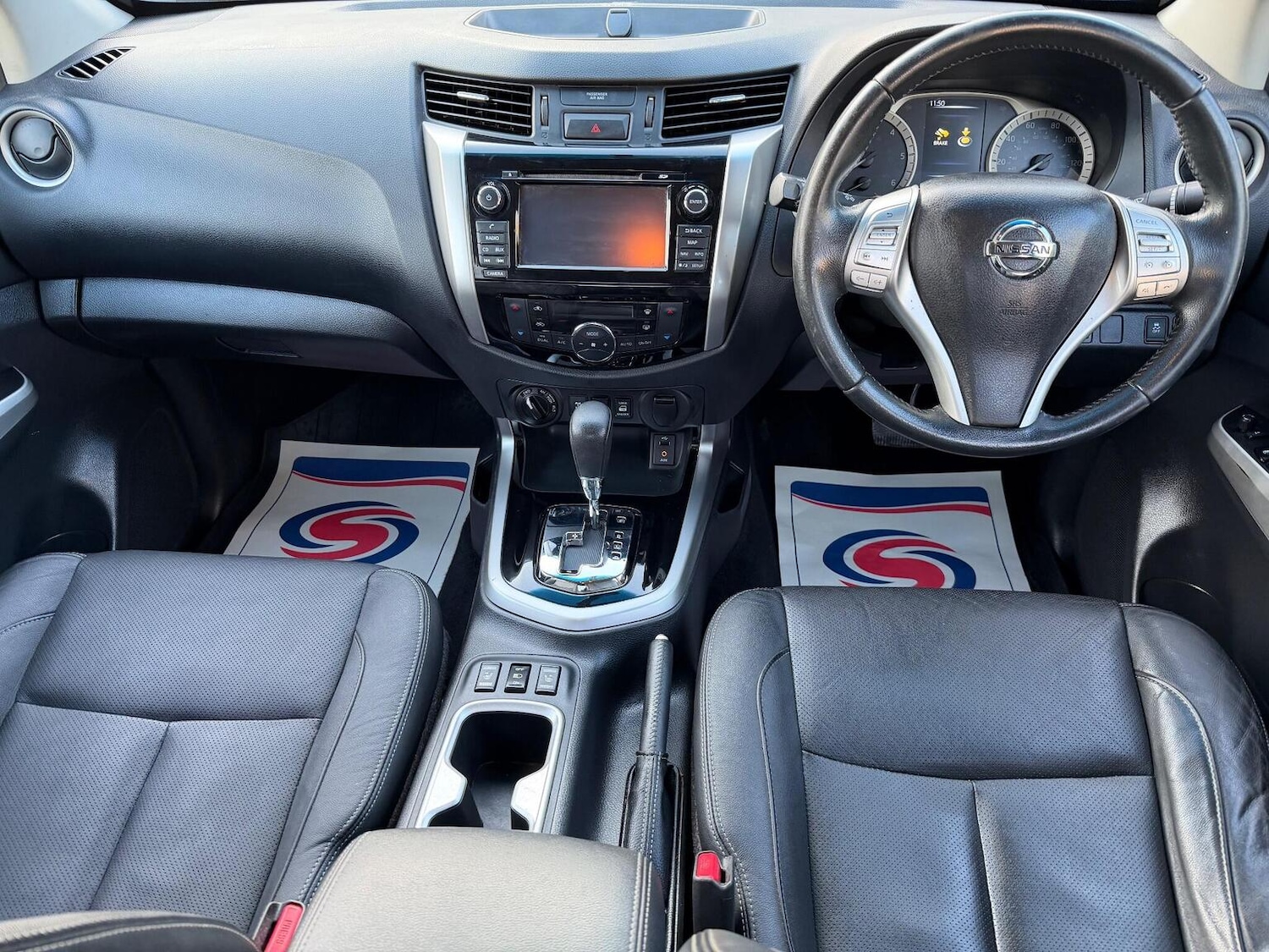 Used Nissan Navara 2018 for sale - 77036125: Photo 13