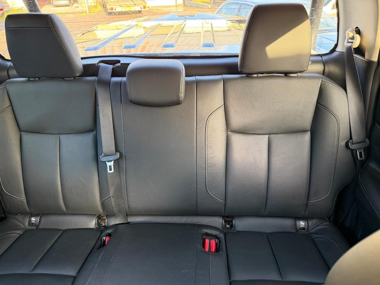 Used Nissan Navara 2018 for sale - 77036125: Photo 14