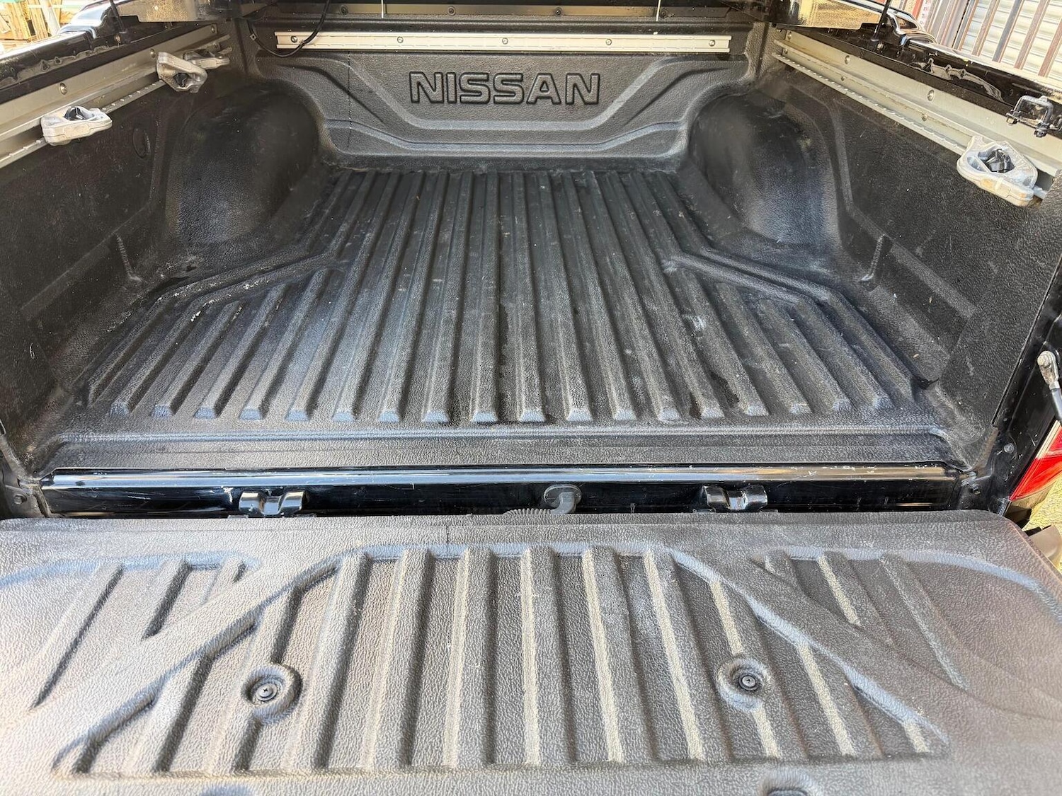 Used Nissan Navara 2018 for sale - 77036125: Photo 15