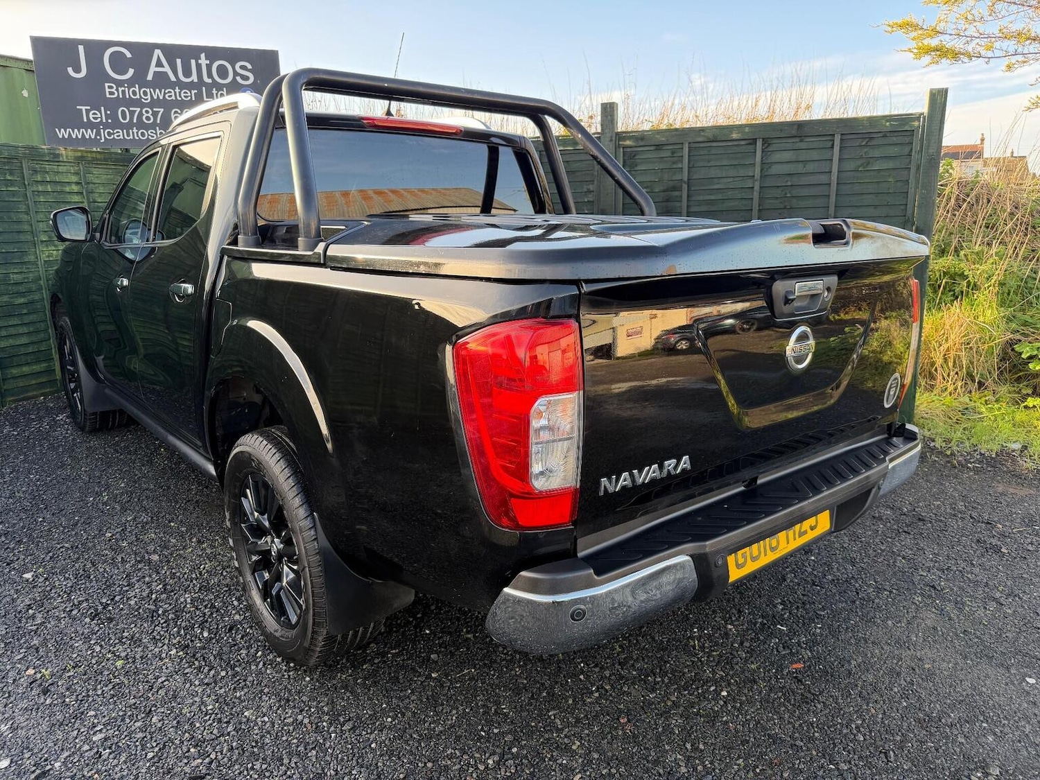 Used Nissan Navara 2018 for sale - 77036125: Photo 5