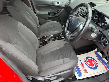 Used Ford Fiesta 2014 for sale - 77742854: Photo