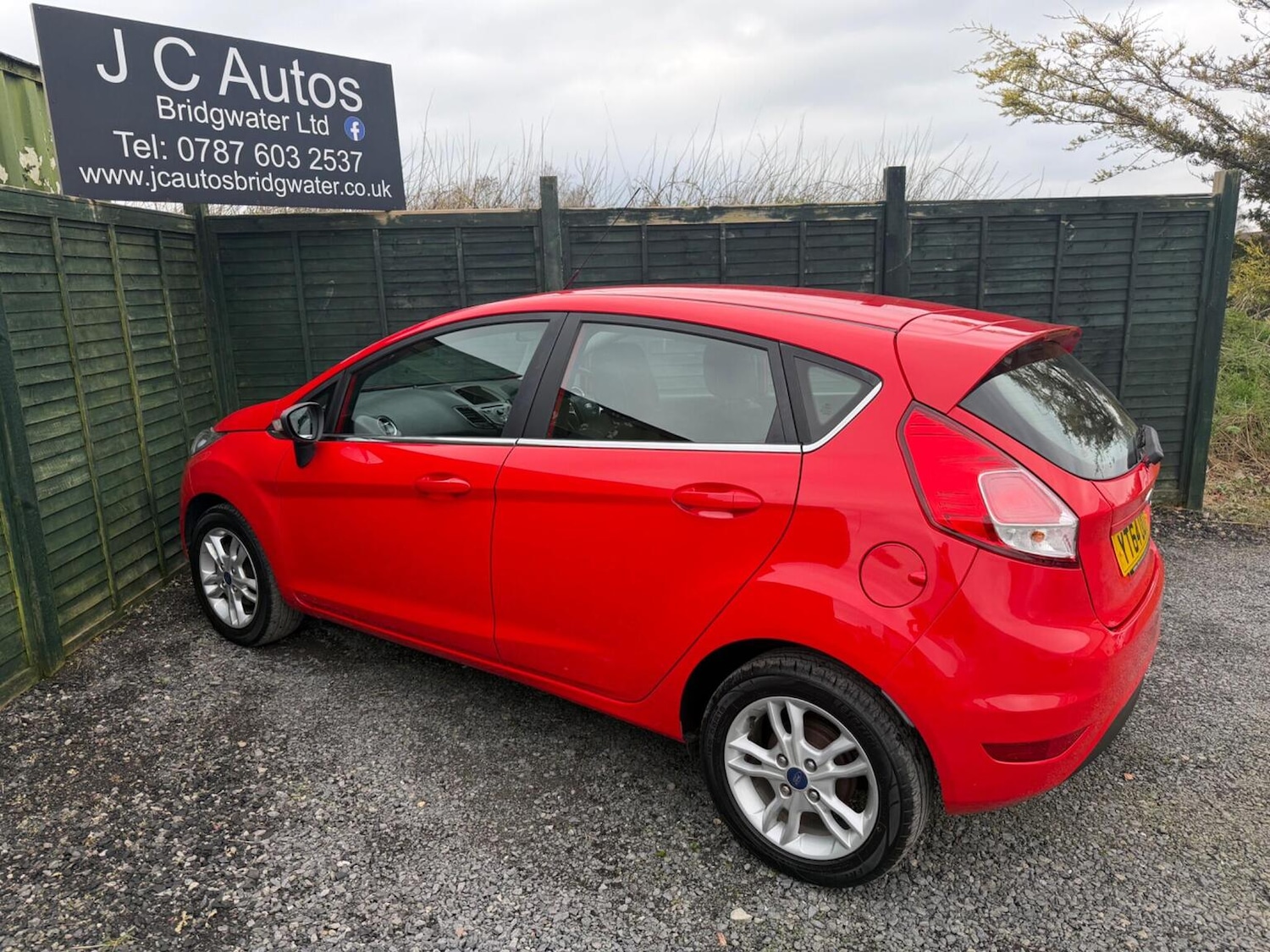 Used Ford Fiesta 2014 for sale - 77742854: Photo 8