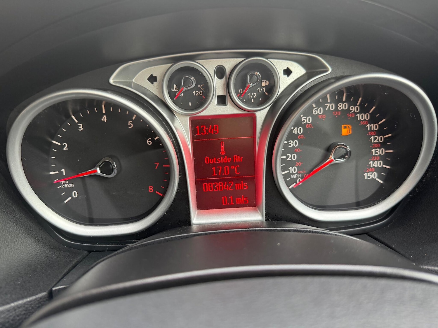 Used Ford Focus 2010 for sale - 76585419: Photo 12