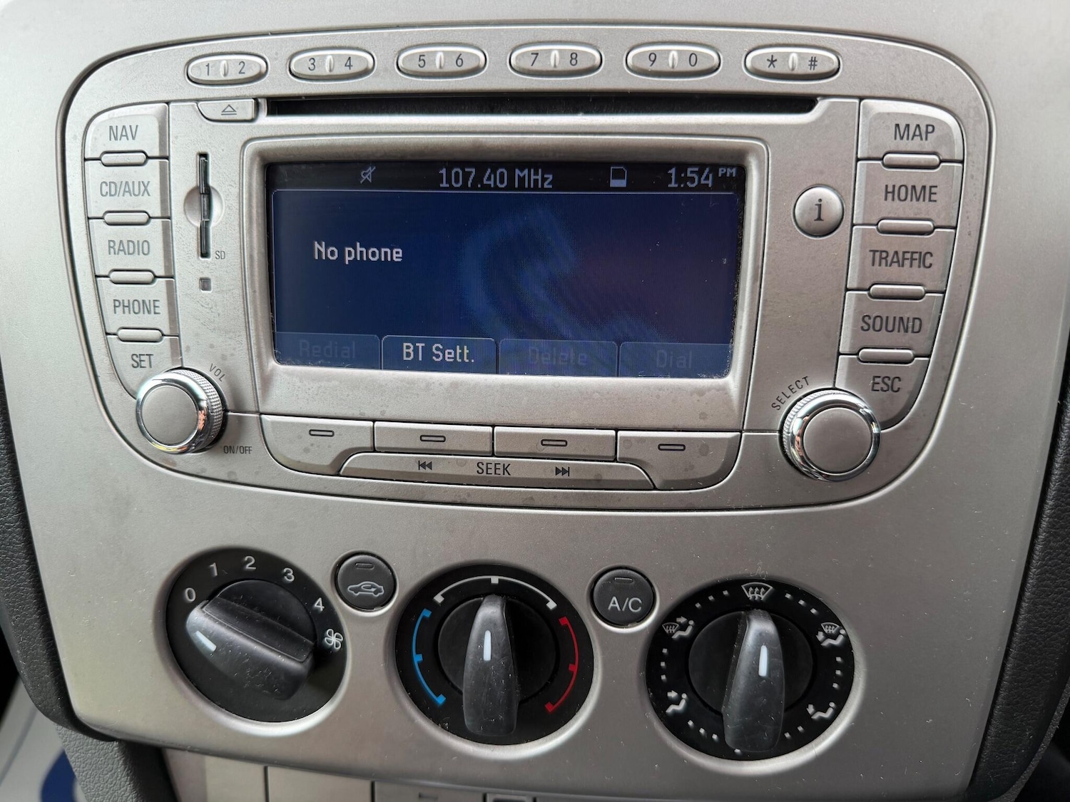 Used Ford Focus 2010 for sale - 76585419: Photo 23