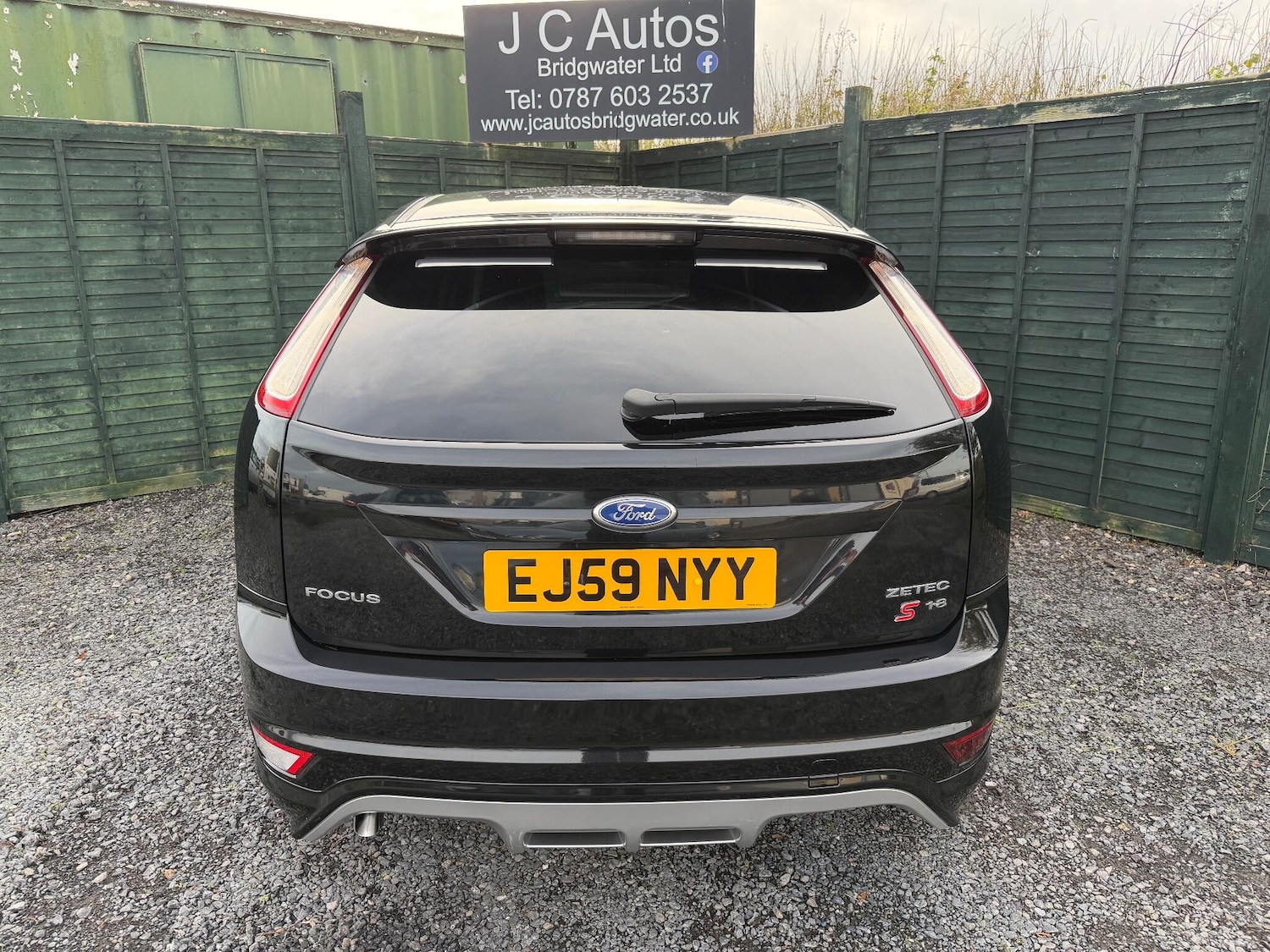 Used Ford Focus 2010 for sale - 76585419: Photo 5