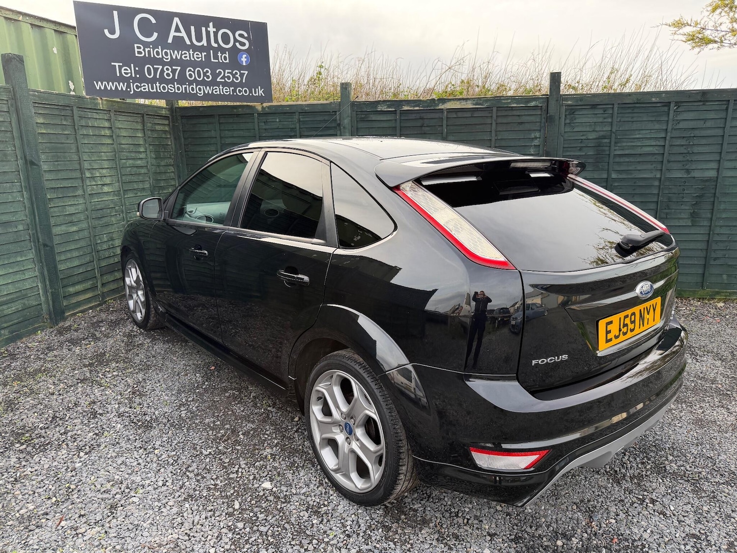 Used Ford Focus 2010 for sale - 76585419: Photo 6