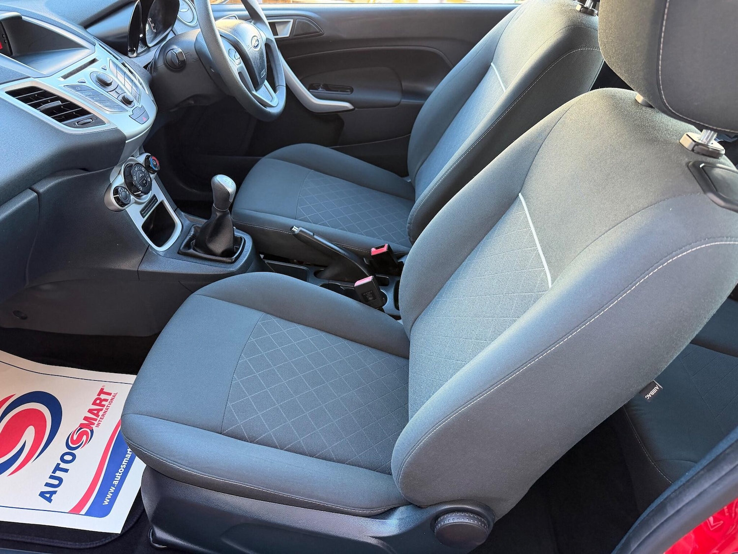 Used Ford Fiesta 2012 for sale - 76965299: Photo 10