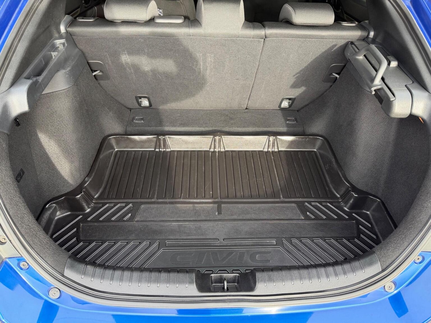 Used Honda Civic 2018 for sale - 77584545: Photo 32