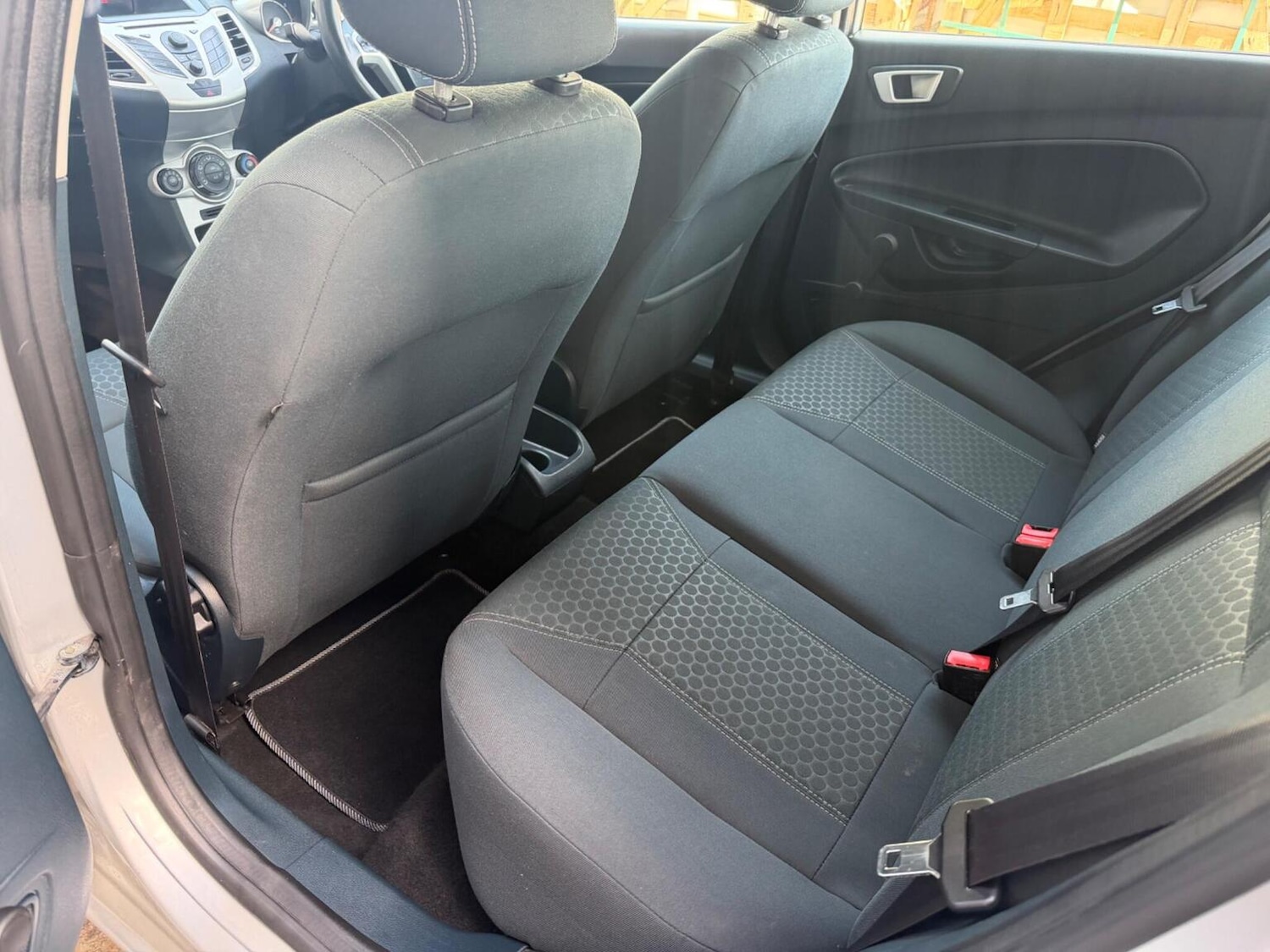 Used Ford Fiesta 2012 for sale - 78176118: Photo 23