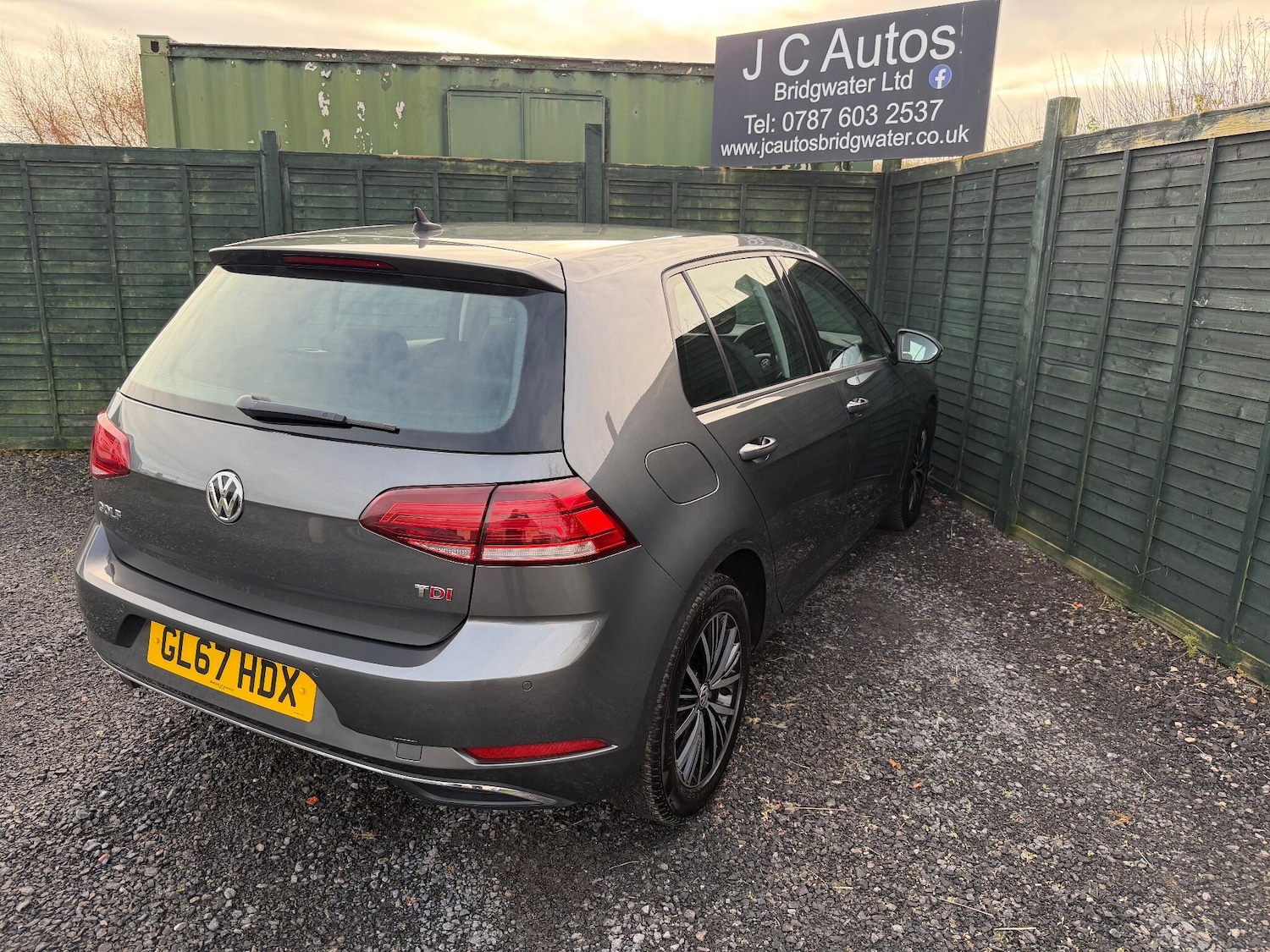 Used Volkswagen Golf 2017 for sale - 76715265: Photo 6