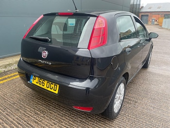 Used Fiat Punto 2016 for sale - 78186506: Photo