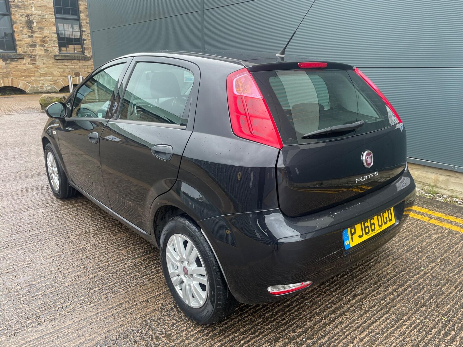 Used Fiat Punto 2016 for sale - 78186506: Photo 6