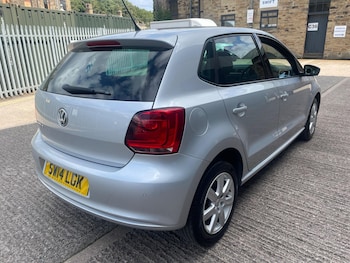 Used Volkswagen Polo 2014 for sale - 79590229: Photo