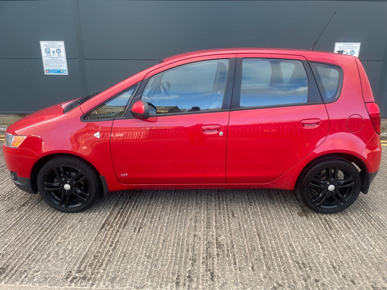 Used Mitsubishi Colt for sale - 77570585: Photo 6