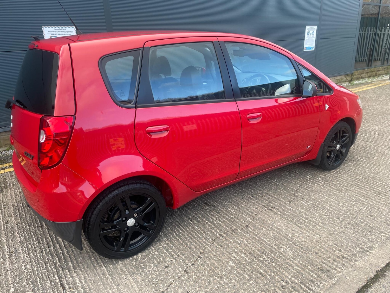 Used Mitsubishi Colt for sale - 77570585: Photo 9