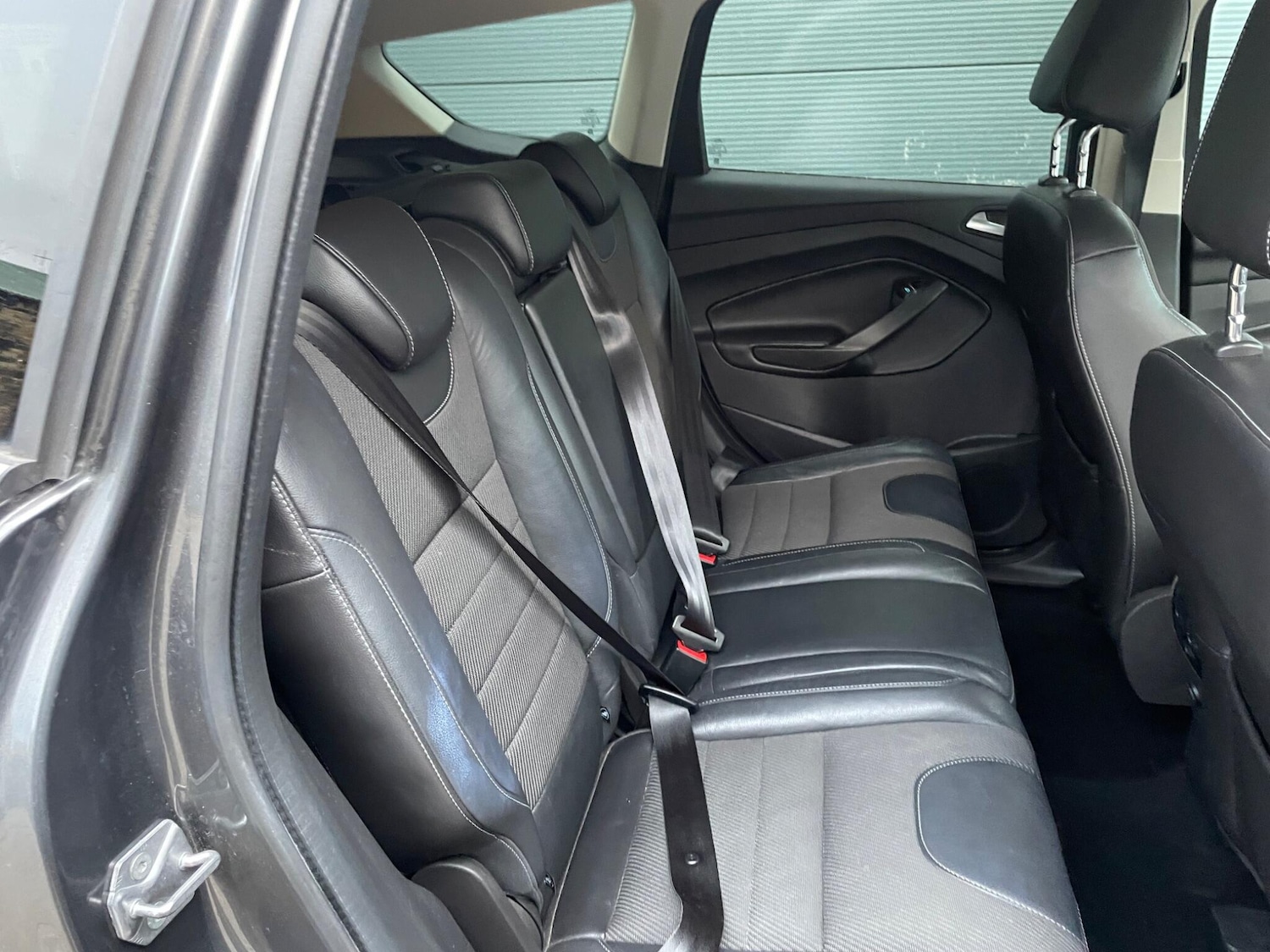 Used Ford Kuga 2015 for sale - 77082040: Photo 14