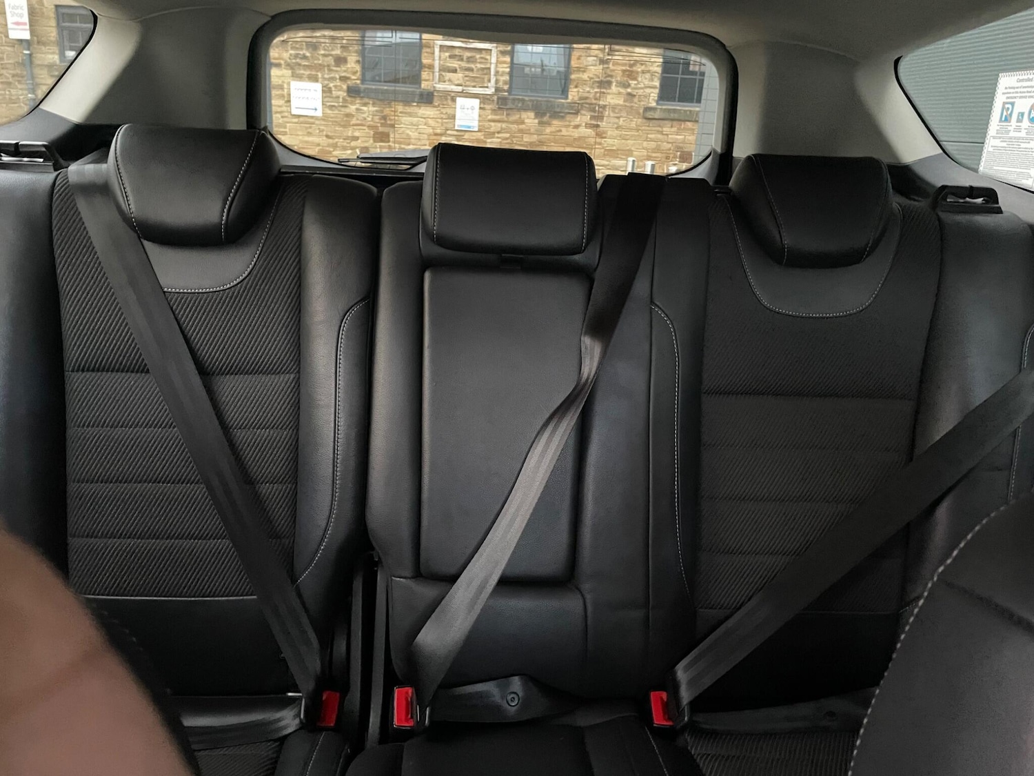 Used Ford Kuga 2015 for sale - 77082040: Photo 24