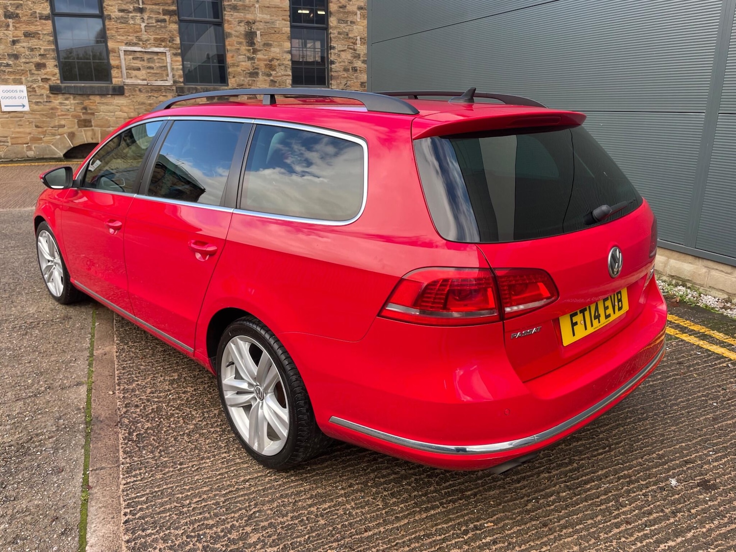 Used Volkswagen Passat 2014 for sale - 76729033: Photo 8