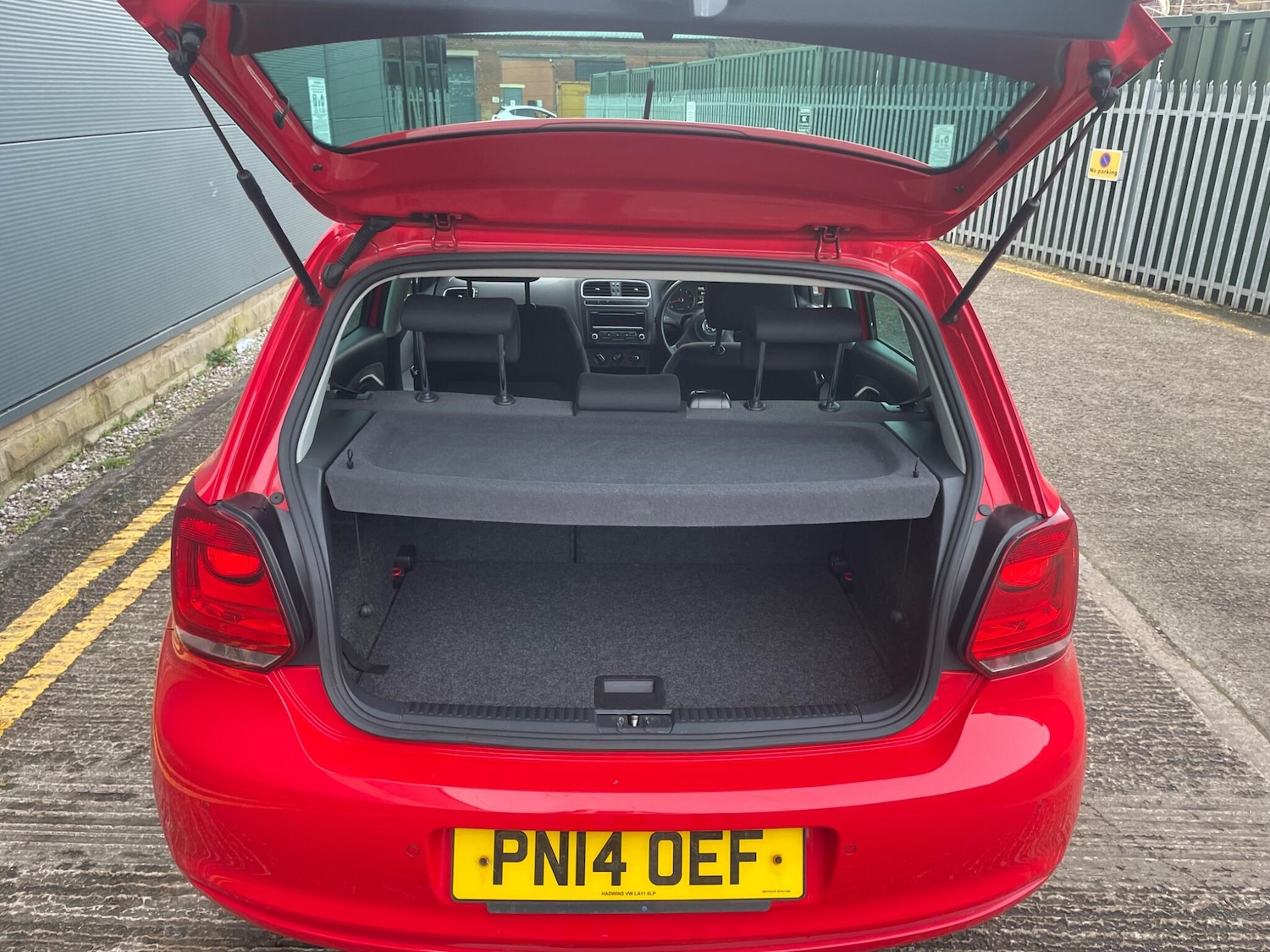 Used Volkswagen Polo 2014 for sale - 77559244: Photo 7