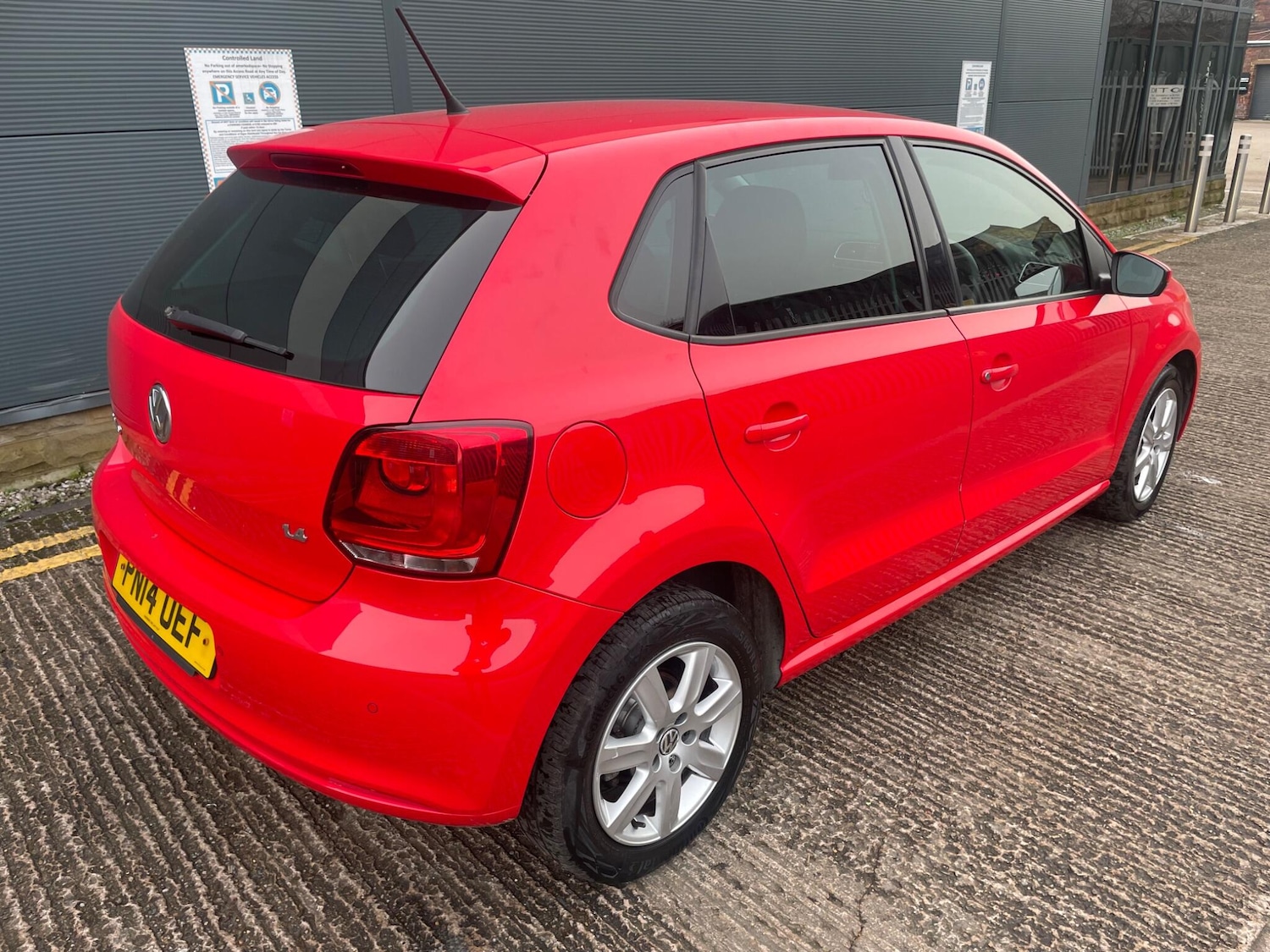 Used Volkswagen Polo 2014 for sale - 77559244: Photo 8