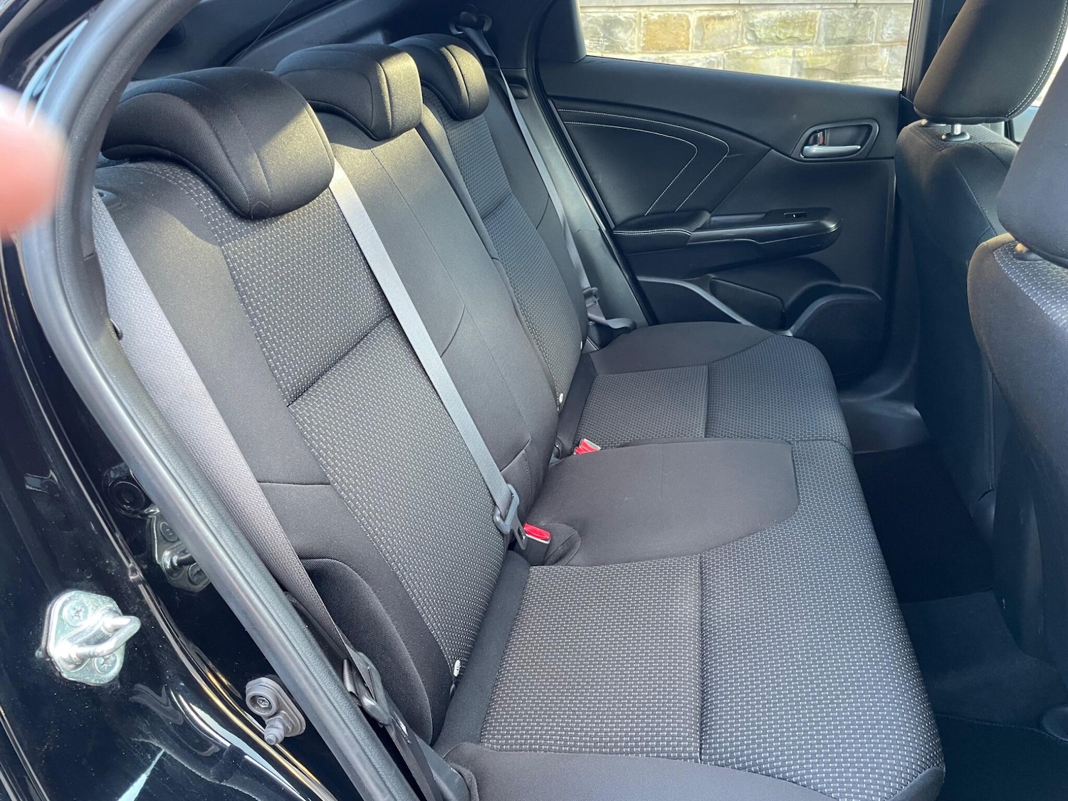 Used Honda Civic 2015 for sale - 76728769: Photo 14