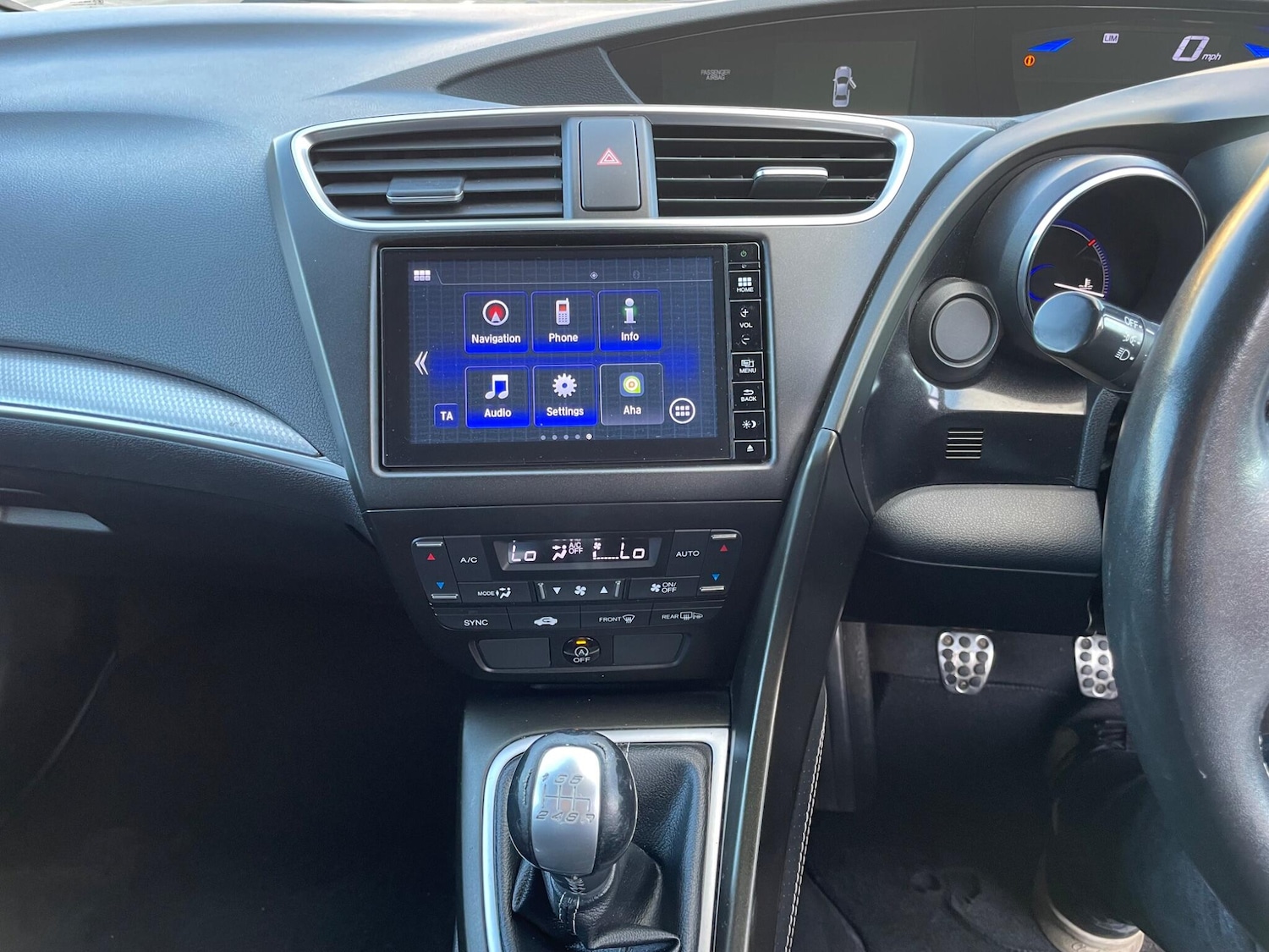 Used Honda Civic 2015 for sale - 76728769: Photo 18