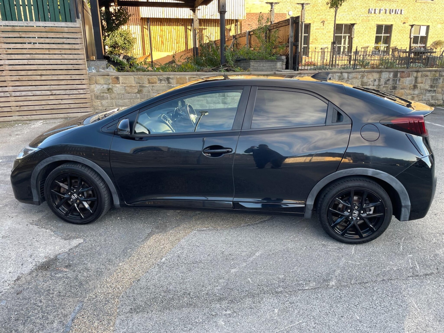 Used Honda Civic 2015 for sale - 76728769: Photo 4