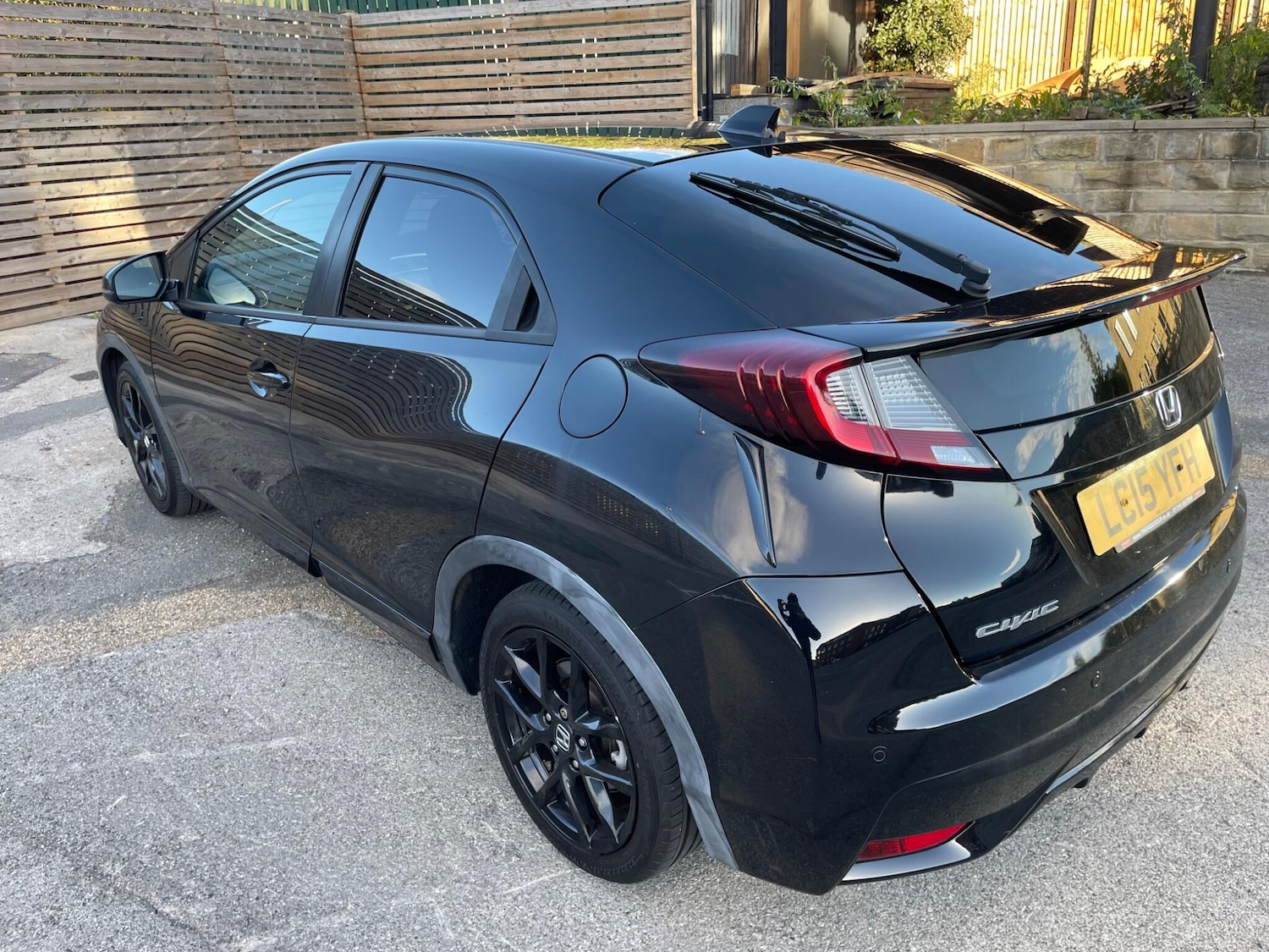 Used Honda Civic 2015 for sale - 76728769: Photo 5