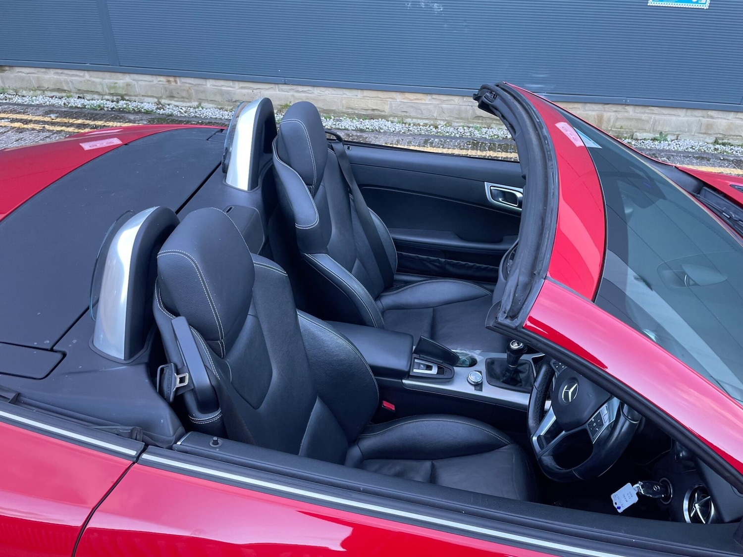 Used Mercedes-Benz SLK 2011 for sale - 77315460: Photo 27