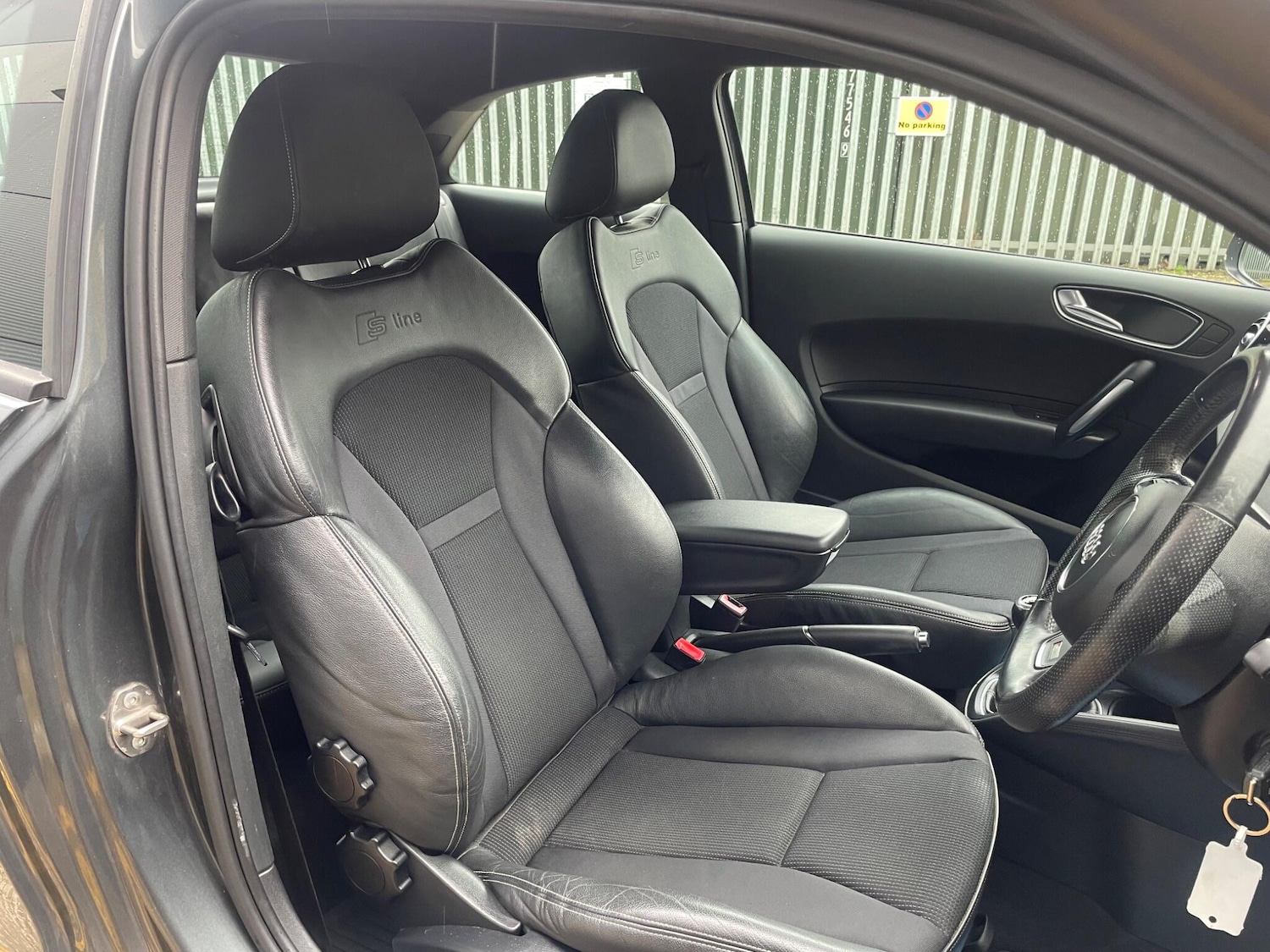 Used Audi A1 2012 for sale - 77705580: Photo 13