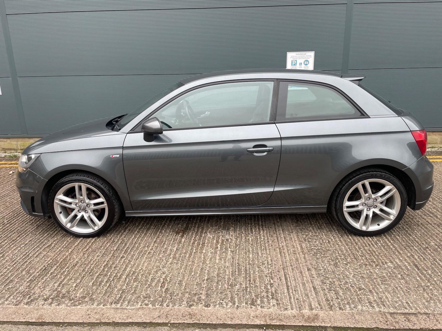 Used Audi A1 2012 for sale - 77705580: Photo 8
