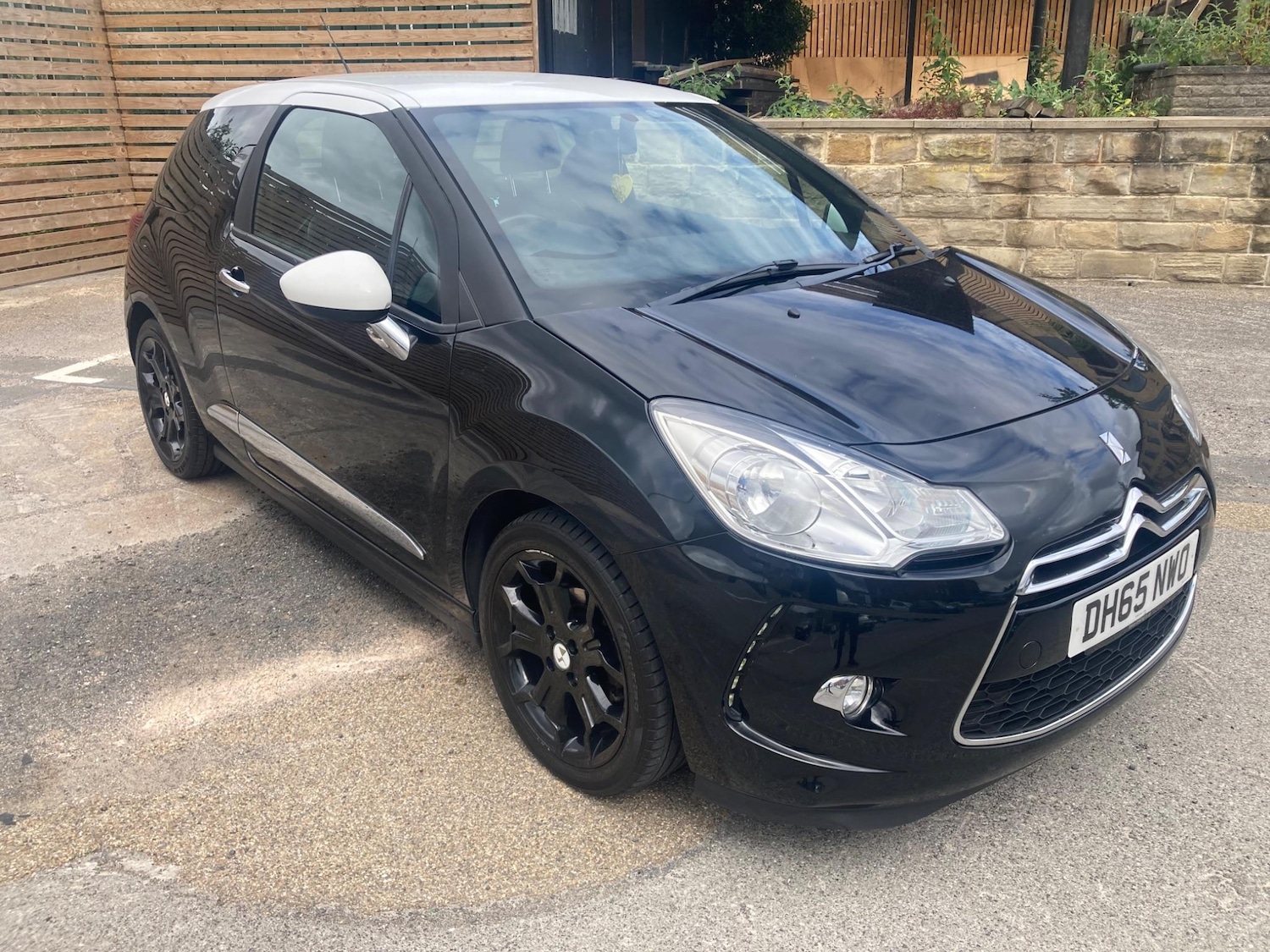 Used DS Automobiles DS 3 2016 for sale - 76727747: Photo 9