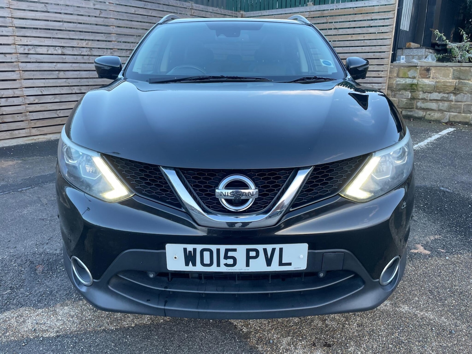 Used Nissan Qashqai 2015 for sale - 76865872: Photo 2
