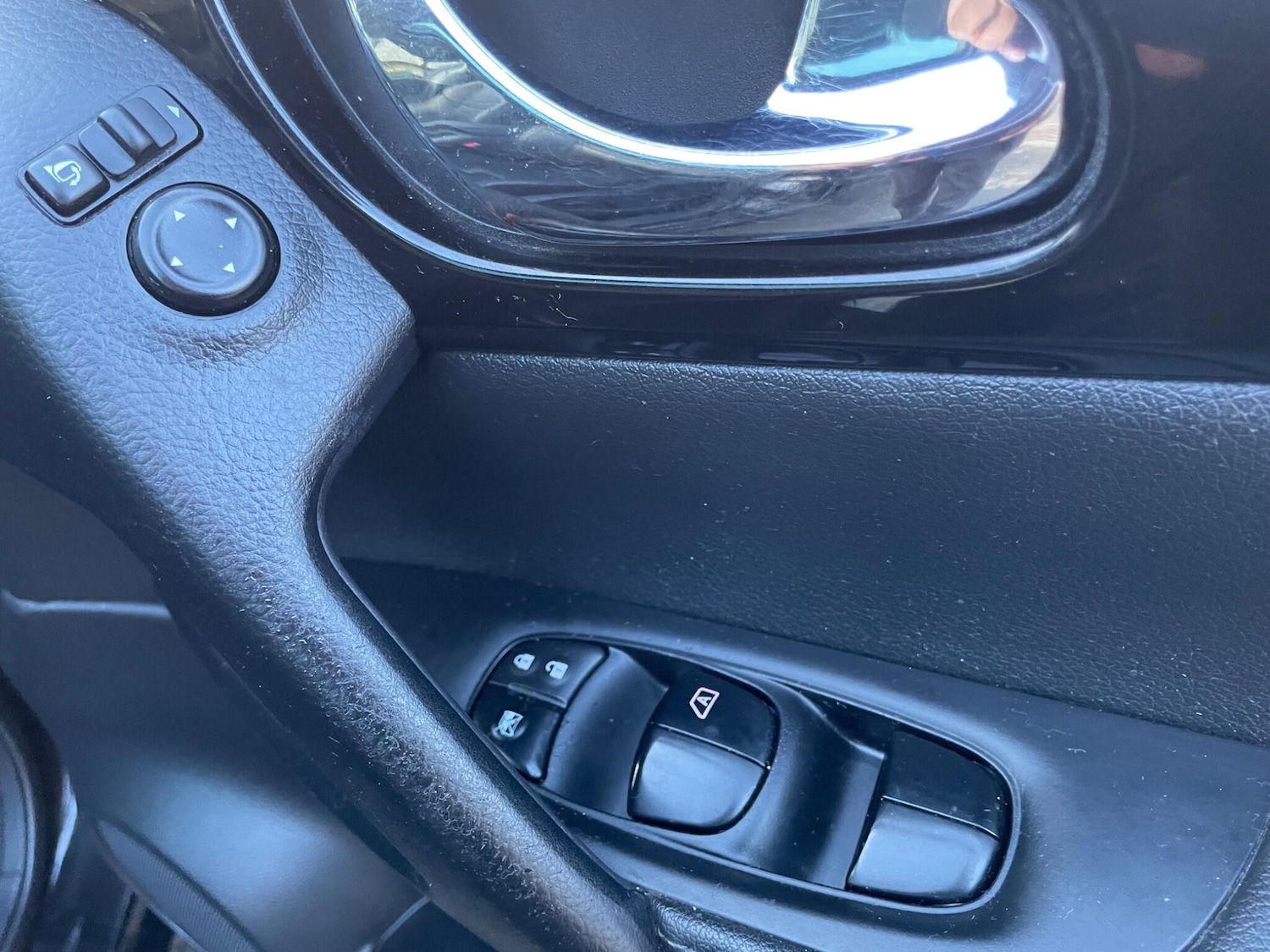 Used Nissan Qashqai 2015 for sale - 76865872: Photo 22