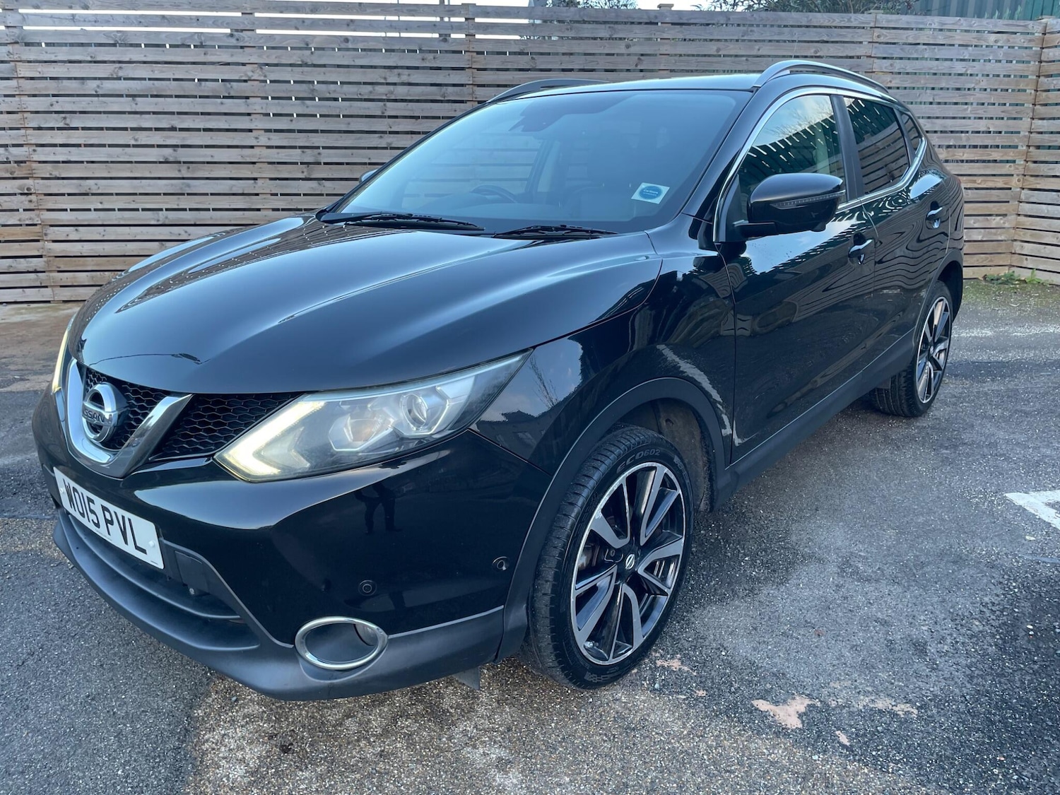 Used Nissan Qashqai 2015 for sale - 76865872: Photo 3